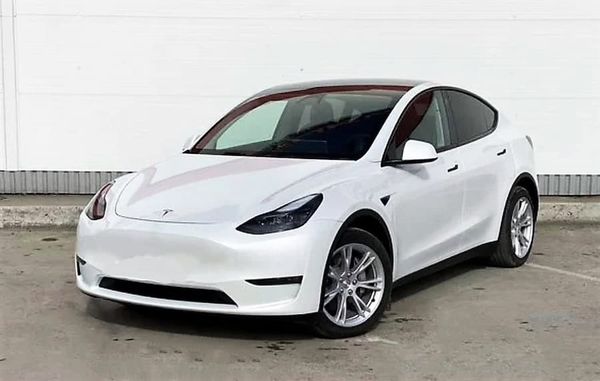 Tesla Model Y белая на свадьбу прокат аренда кросовер