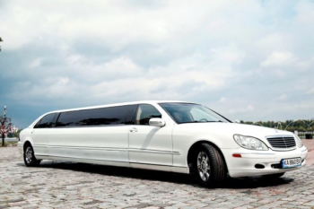  Mercedes 220 на свадьбу прокат аренда лимузина на свадьбу девичник киев 