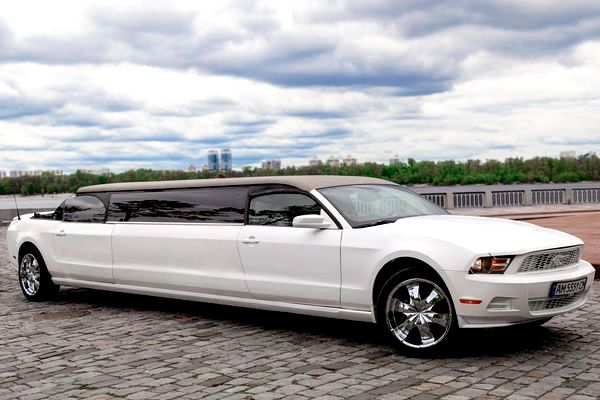 Ford Mustang Limo Cabrio прокат лимузина на свадьбу трансфер день рождения девичник