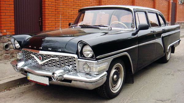 Chayka GAZ-13 черная ретро автомобиль