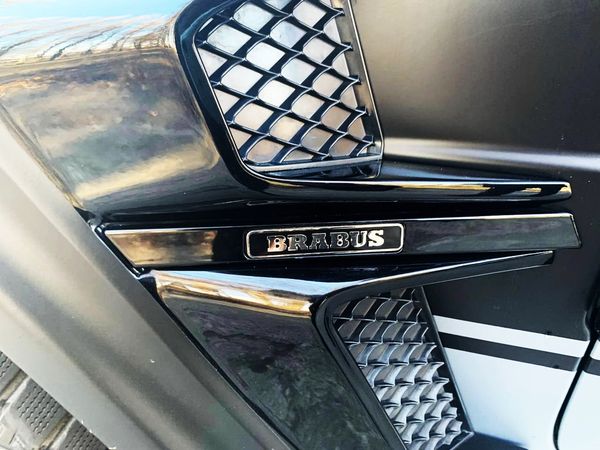 Mercedes Benz G800 Brabus гелентваген прокат Мерседес кубик