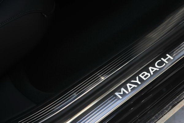 Mercedes-Benz Maybach S400 2016 аренда прокат на свадьбу трансфер