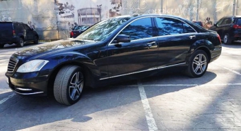Mercedes-Benz W221 S500 black прокат аренда киев