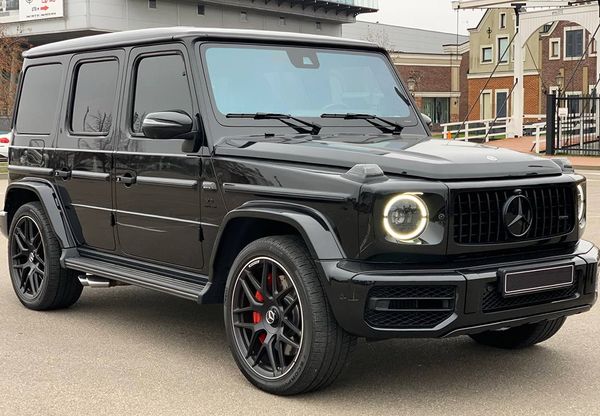 Оренда Mercedes-Benz G63 AMG гелік на весілля