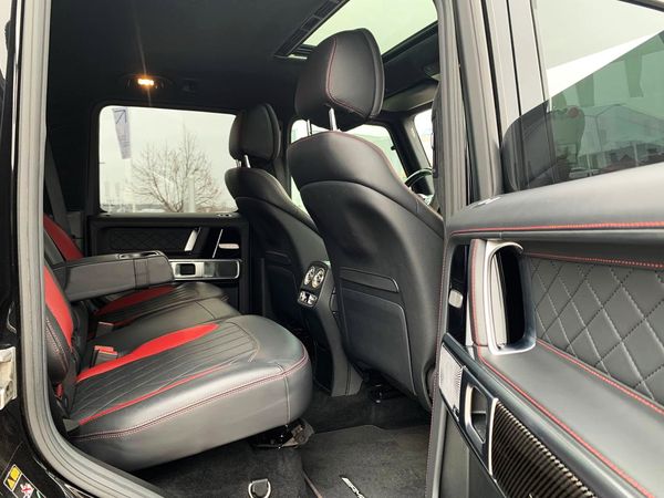 Оренда Mercedes-Benz G63 AMG гелік на весілля