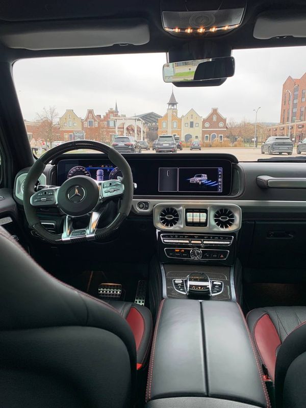 Оренда Mercedes-Benz G63 AMG гелік на весілля