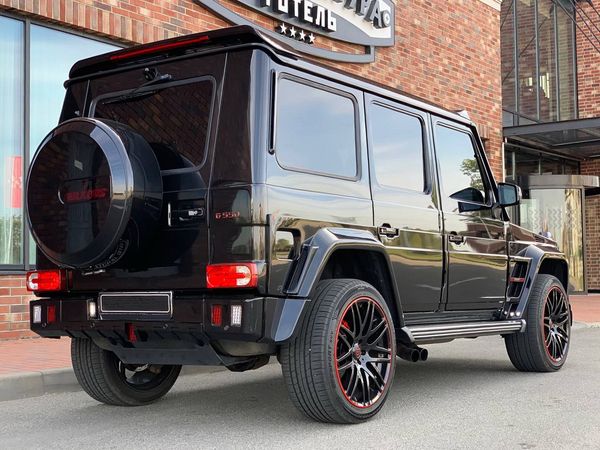 Джип Mercedes Benz G63 Brabus оригинал аренда прокат без водителя с водителем на свадьбу Киев