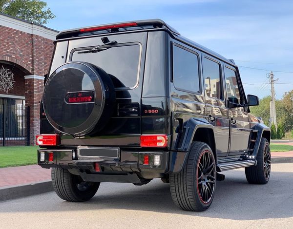 Джип Mercedes Benz G63 Brabus оригинал аренда прокат без водителя с водителем на свадьбу Киев