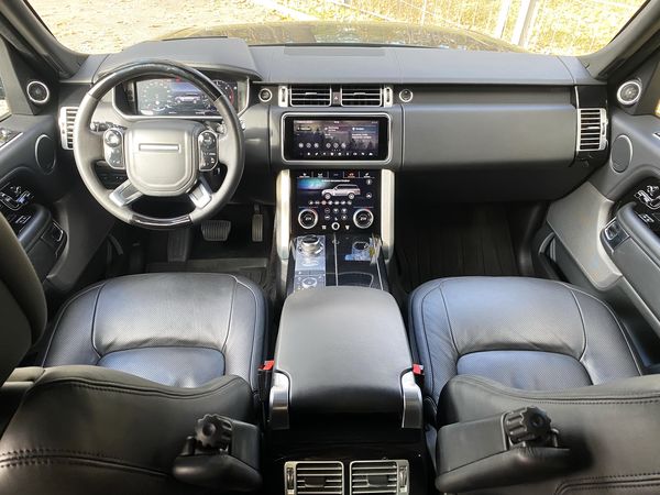 Range Rover Vogue 4,4d черный на свадьбу трансефер