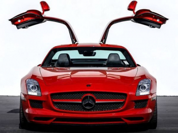 Mercedes Benz SLS AMG красный прокат аренда на прокат тест драйв с водителем