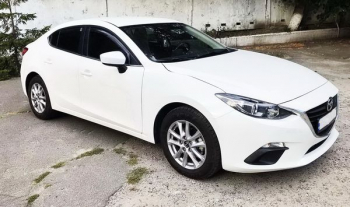 Mazda 3 белая арендовать на свадьбу на прокат с водителем