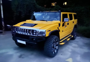 Hummer H2 желтый джип прокат внедорожник на свадьбу киев