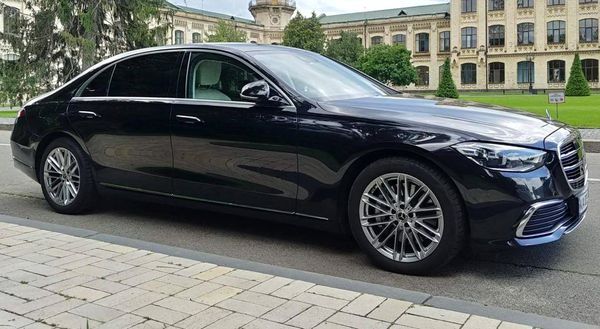 Оренда Mercedes-Benz W223 S-Class замовити з водієм