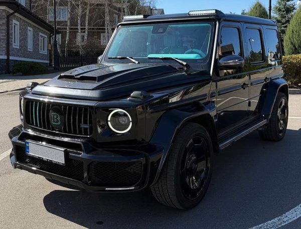 Mercedes-Benz G800 Brabus Tiffany — прокат «Гелік» в Києві 