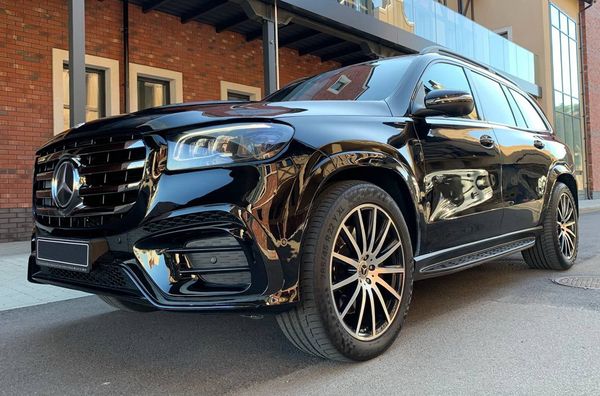 Позашляховик Mercedes Benz Gls AMG 400 прокат оренда джип на весілля