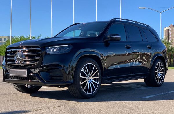 Позашляховик Mercedes Benz Gls AMG 400 прокат оренда джип на весілля