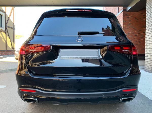 Позашляховик Mercedes Benz Gls AMG 400 прокат оренда джип на весілля