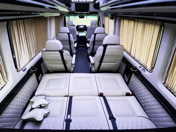 Mercedes Sprinter черный VIP класса на 8 мест аренда на свадьбу с водителем Киев