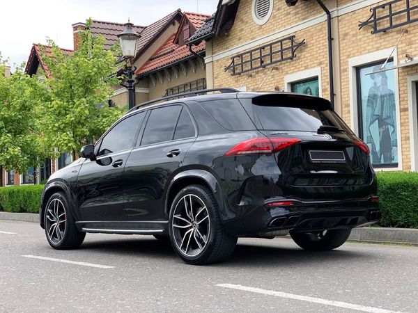 Mercedes Benz GLE 400d Style GLE 63 AMG прокат без водителя аренда с водителем киев