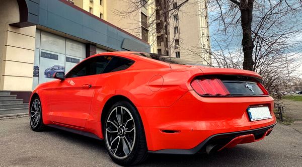 Ford Mustang GT 3.7 красный прокат спорткаров без водителя аренда