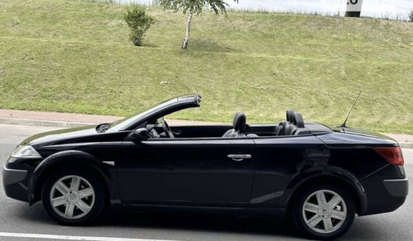 Renault Megane черный прокат аренда с водителем на свадьбу съемки кино киев