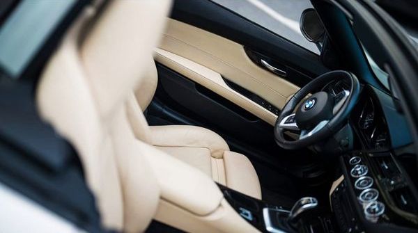 Аренда авто BMW Z4 Cabrio кабриолет без водителя на прокат