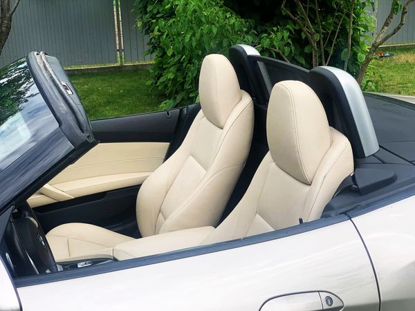 Аренда авто BMW Z4 Cabrio кабриолет без водителя на прокат