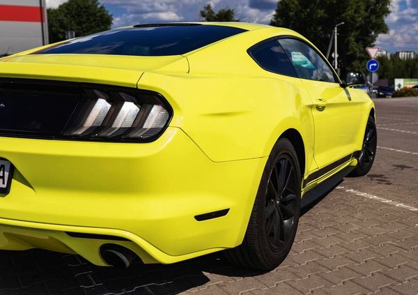 Ford Mustang GT 3.7 салатовый спорткар заказ авто арендовать с водителем код 128