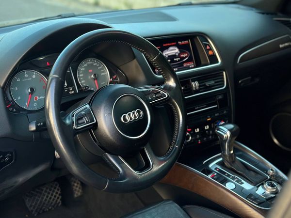 Джип Audi Q5-Quattro прокат аренда c водителем без водителя