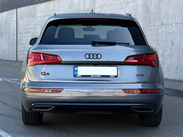 Джип Audi Q5-Quattro прокат аренда c водителем без водителя