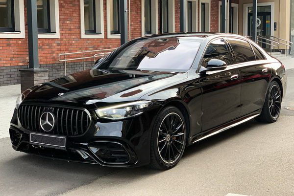 Mercedes-Benz S580 AMG W223 аренда vip-авто c водитедем прокат без водителя