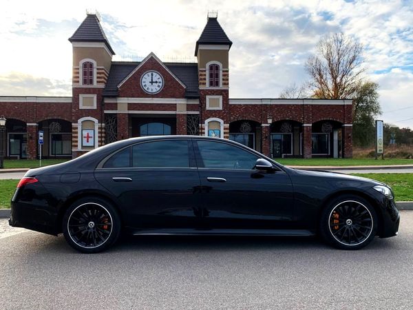 Mercedes-Benz S580 AMG W223 аренда vip-авто c водитедем прокат без водителя