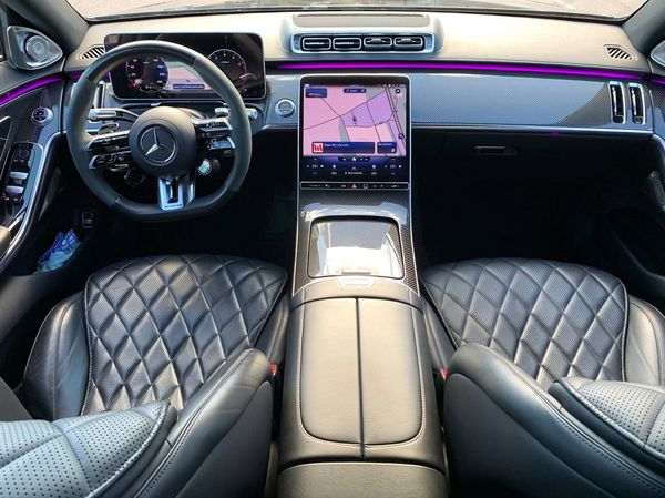 Mercedes-Benz-S580-AMG-W223-оренда-з-водієм-прокат-без-водія-авто-на-весілля-223-мерседес-трансфер