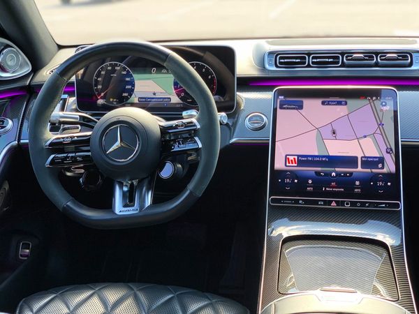 Mercedes-Benz-S580-AMG-W223-оренда-з-водієм-прокат-без-водія-авто-на-весілля-223-мерседес-трансфер