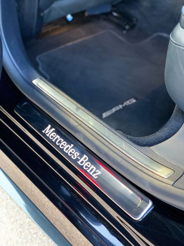 Mercedes-Benz-S580-AMG-W223-оренда-з-водієм-прокат-без-водія-авто-на-весілля-223-мерседес-трансфер