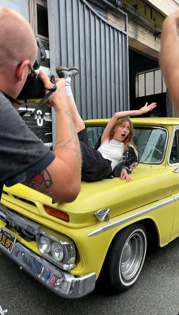 Заказать пикап GMC Food Truck на съемки рекламы фотосессии 