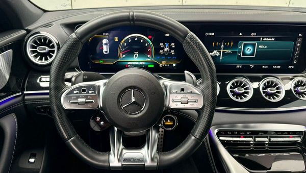 Прокат Mercedes-Benz AMG GT 4-DOOR без водителя на свадьбу фотосессию Прокат Mercedes-Benz AMG GT 4-DOOR без водителя на свадьбу фотосессию