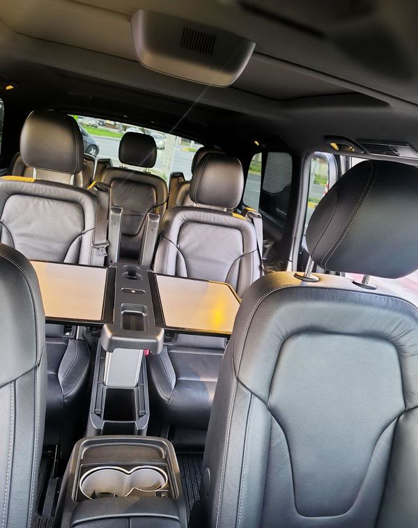 Аренда микроавтобуса Mercedes Benz V class на свадьбу трансфер