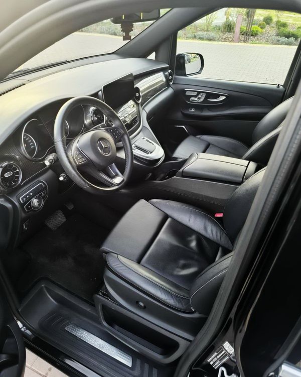 Аренда микроавтобуса Mercedes Benz V class на свадьбу трансфер