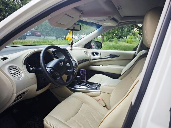 Infiniti GX60 біла замовити джип на весілля Київ 