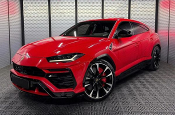 Прокат Lamborghini Urus без водителя посуточно в Киеве