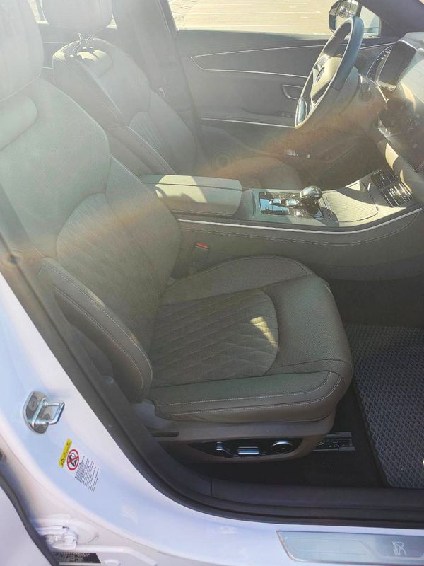 Авто на весілля з водієм BYD HAN в Києві