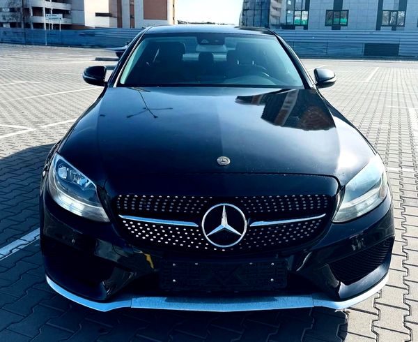 Авто на весілля Mercedes Benz C Class прокат без водія