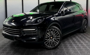Позашляховик Porsche Cayenne New прокат без водія 