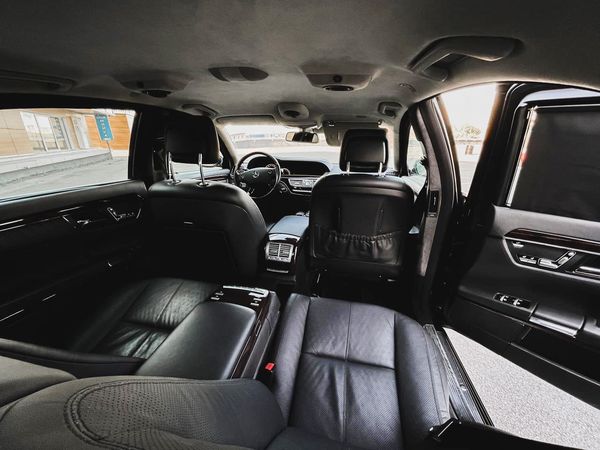 Прокат броньований Mercedes-Benz W221 S600 GUARD B7 