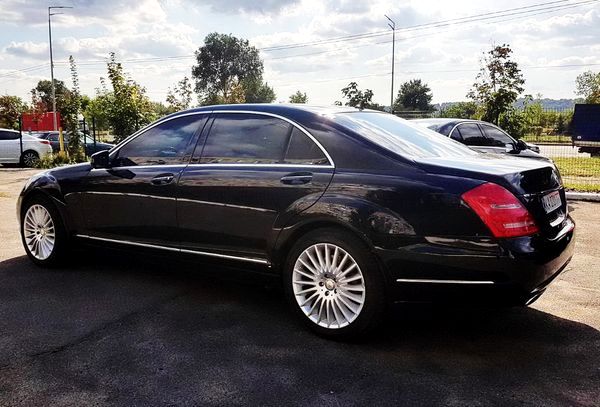 Прокат бронированный Mercedes-Benz w221 S600 GUARD B6/B