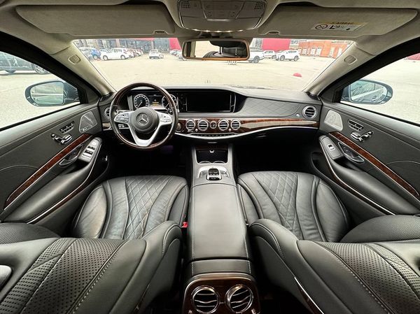 Прокат броньованого Mercedes-Benz W222 S600 VR9 GUARD
