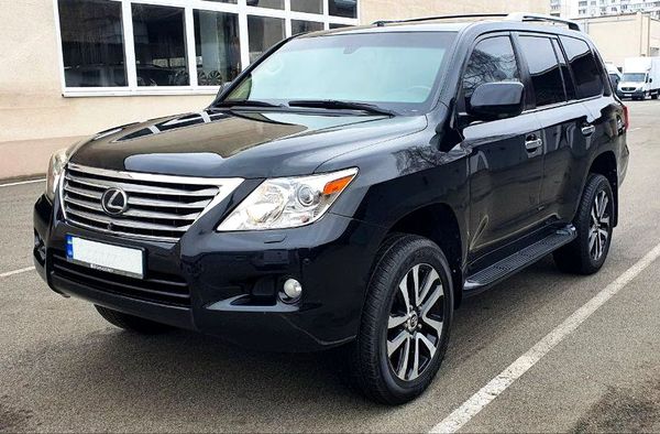 Прокат бронированный джип Lexus LX 570 B6 черный с водителем