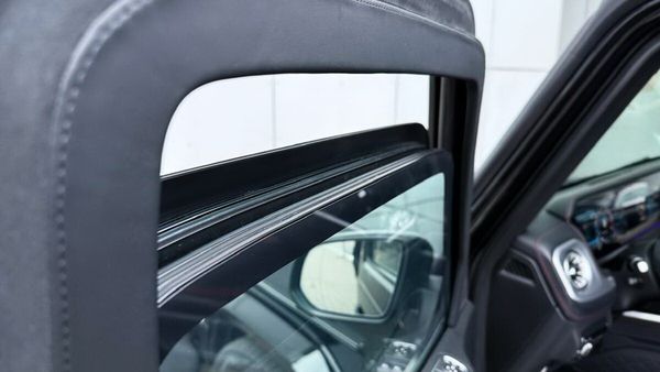 Аренда бронированный Mercedes-Benz G Class VR7 GUARD гелик кубик