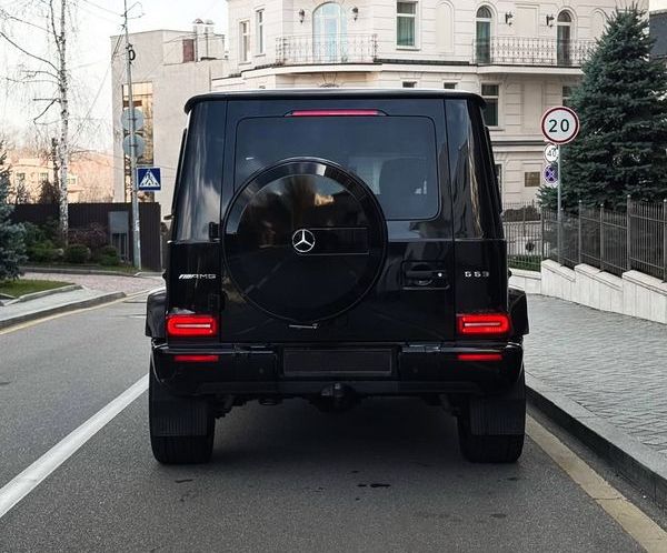 Прокат Mercedes-Benz G63 AMG гелік без водія